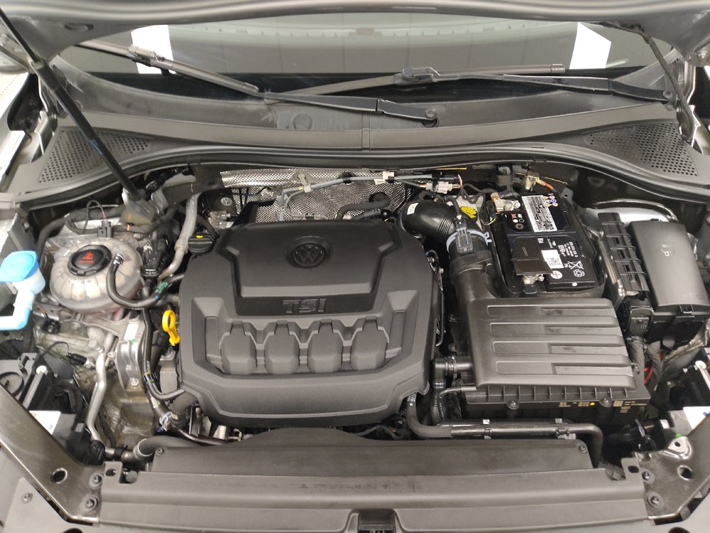 Used 2022 Volkswagen Tiguan SE R-Line FWD image 30