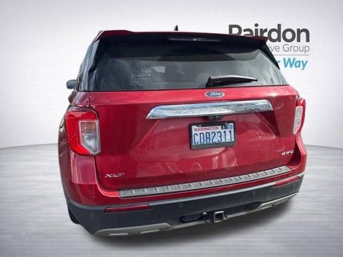 Used 2021 Ford Explorer XLT w/ Equipment Group 202A image 16