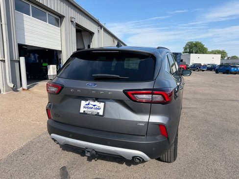 Used 2024 Ford Escape SE w/ PHEV Premium Package FWD image 5