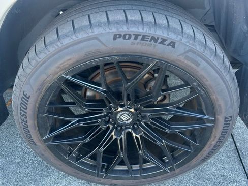 Used 2021 Toyota 4Runner Nightshade image 12