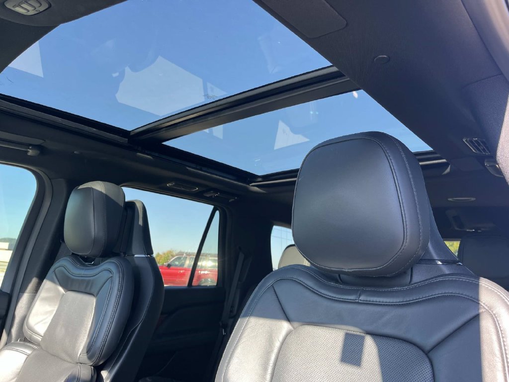 Used 2024 Lincoln Navigator Reserve AWD/4WD image 36