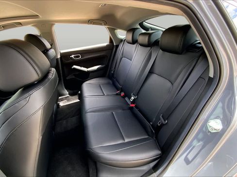 Used 2026 Acura Integra FWD image 19