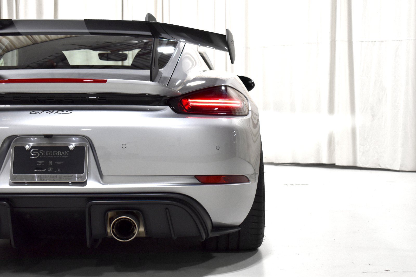 Used 2024 Porsche 718 Cayman GT4 RS RWD image 18