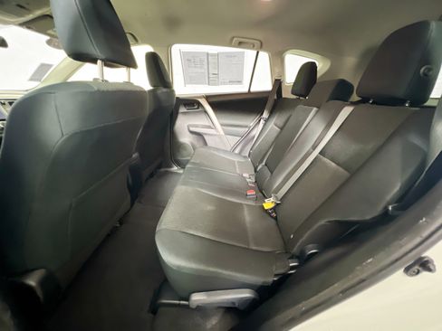 Used 2016 Toyota RAV4 LE FWD image 26