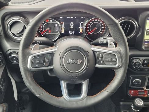 Used 2022 Jeep Wrangler Unlimited Rubicon w/ Xtreme Recon 35" Tire Package image 10