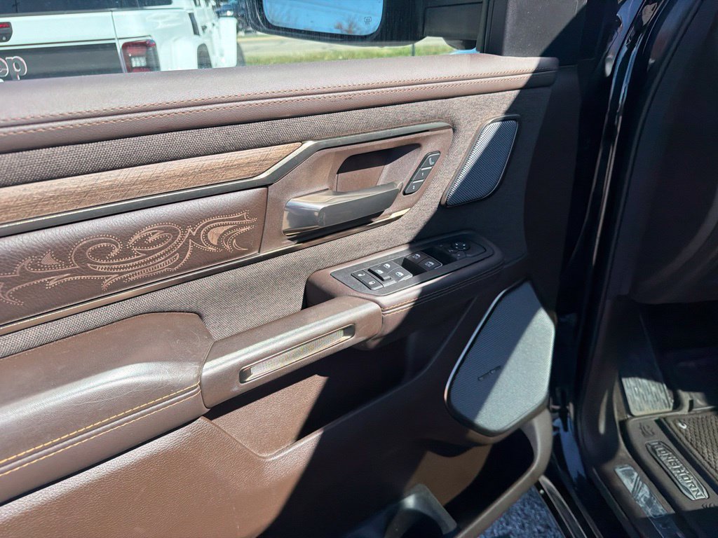 Used 2025 RAM 1500 Limited AWD/4WD image 28