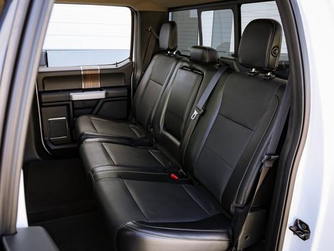 Used 2015 Ford F150 Lariat w/ Equipment Group 501A Mid image 29