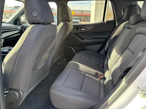 Used 2025 Chevrolet Equinox LT image 22