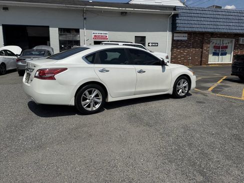 Used 2013 Nissan Altima 2.5 SV w/ 2.5SV Convenience Pkg image 21