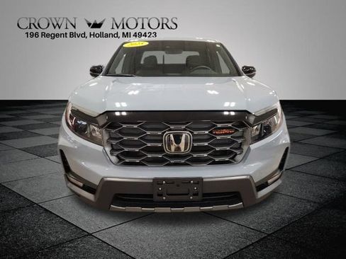 Certified 2025 Honda Ridgeline TrailSport image 8