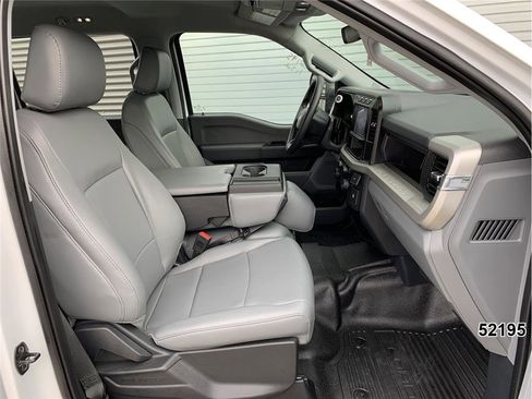 Used 2023 Ford F250 XL image 32