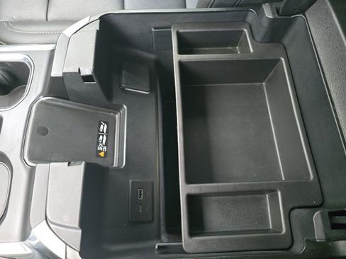 Used 2023 GMC Sierra 1500 SLT w/ SLT Convenience Package image 25