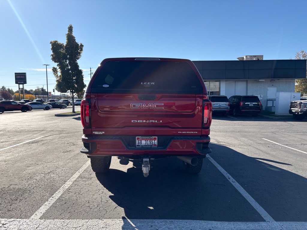 Used 2021 GMC Sierra 3500 Denali w/ Denali Ultimate Package AWD/4WD image 4