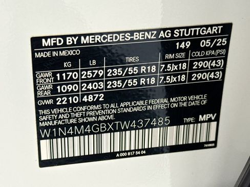 Certified 2026 Mercedes-Benz GLB 250 image 33