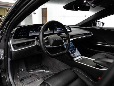 Used 2024 Lucid Air Touring AWD/4WD image 3