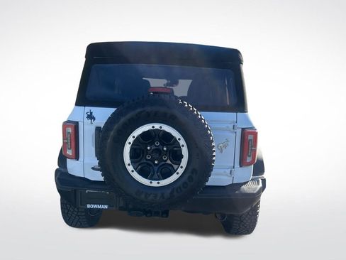 Used 2022 Ford Bronco Badlands image 8