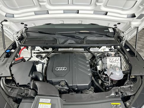 Used 2023 Audi Q5 2.0T Premium Plus w/ Premium Plus Package AWD/4WD image 35
