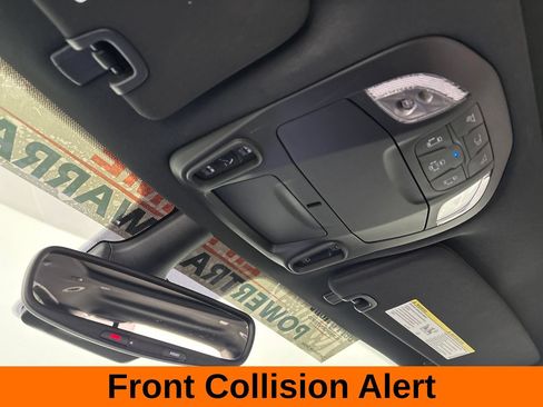 Used 2025 Chrysler Pacifica Limited FWD image 25