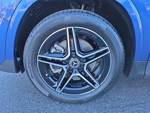 Certified 2024 Mercedes-Benz GLA 250 4MATIC image 9