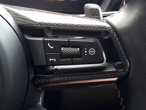 Certified 2025 Porsche Cayenne Turbo AWD/4WD image 26