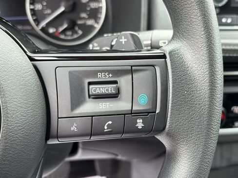 Certified 2023 Nissan Rogue SV AWD/4WD image 14