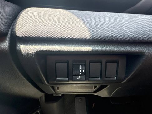 Used 2024 Subaru Outback Premium AWD/4WD image 15