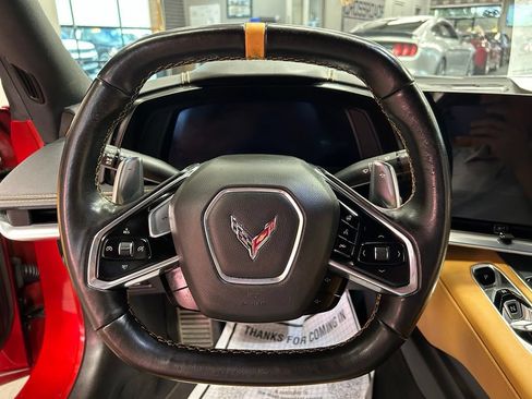 Used 2022 Chevrolet Corvette Stingray Preferred Conv w/ Z51 Performance Package RWD image 8