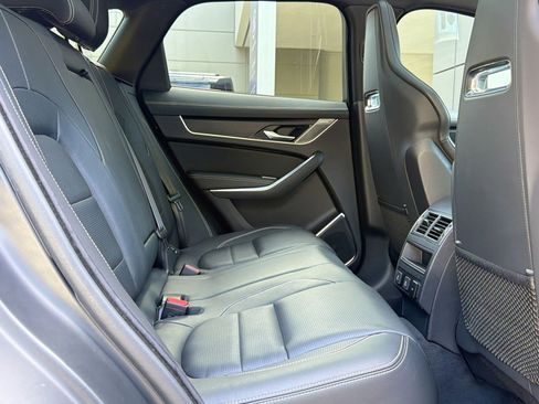 Used 2025 Jaguar F-PACE R-Dynamic S image 30