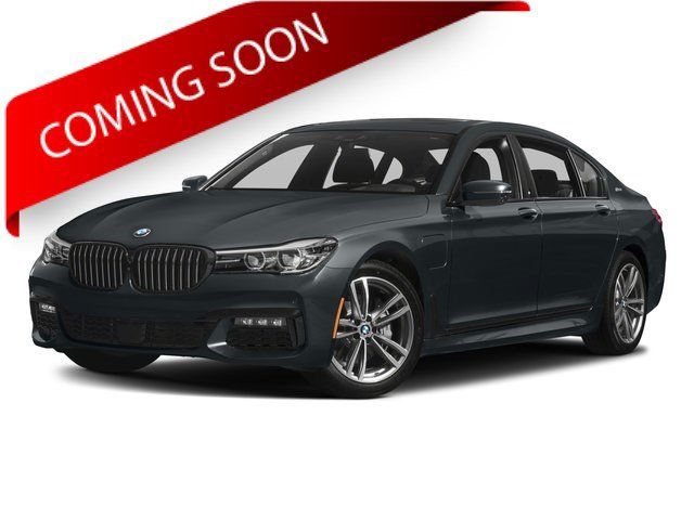 Used 2018 BMW 740e xDrive AWD/4WD image 1