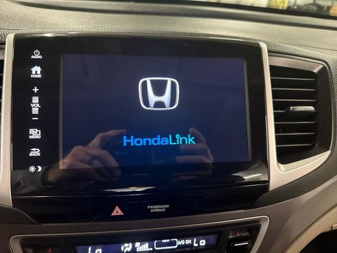 Used 2017 Honda Pilot EX-L image 17