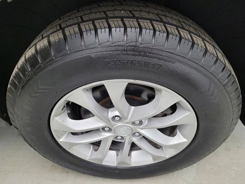 Used 2019 Hyundai Santa Fe SE FWD image 31