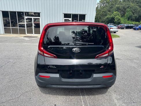 Used 2021 Kia Soul S image 8