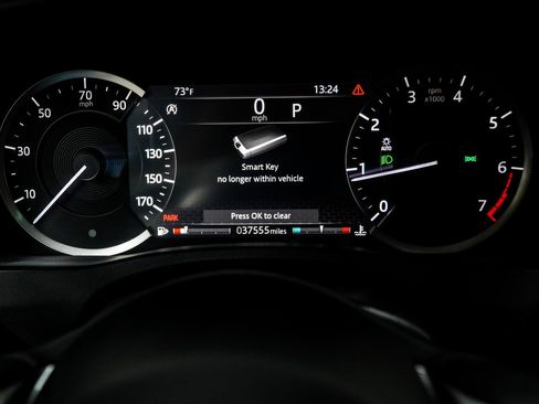 Used 2020 Jaguar XE S image 29