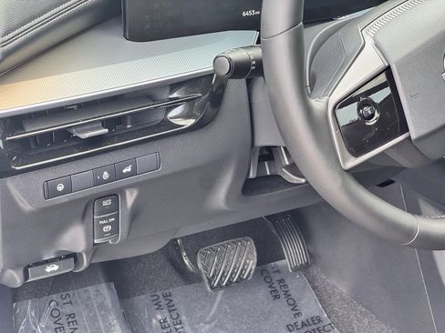 Certified 2025 Nissan Murano SL image 17