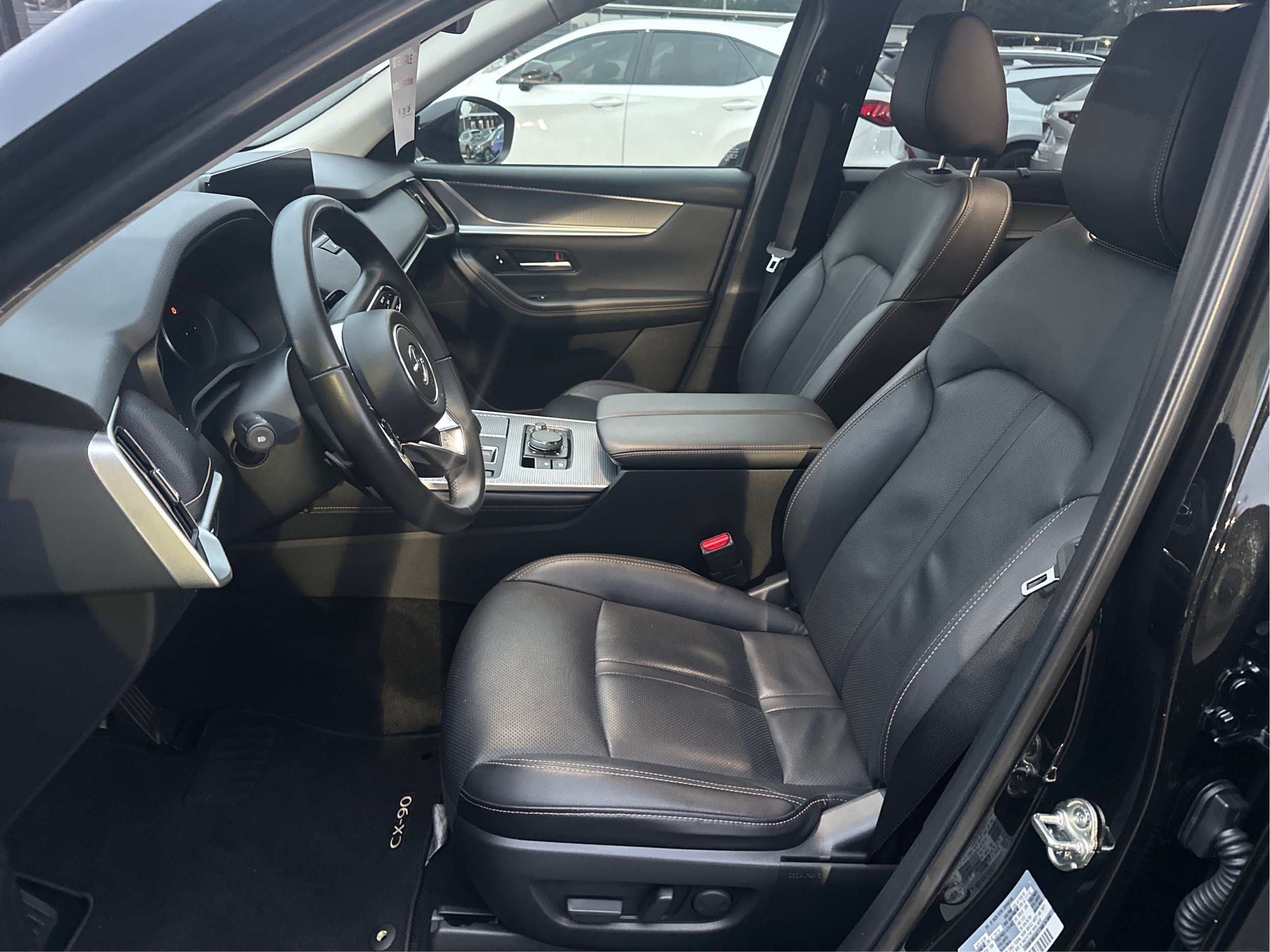 Used 2025 MAZDA CX-90 3.3 Turbo w/ Preferred Package AWD/4WD image 9