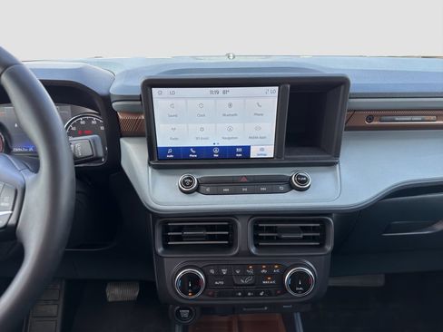 Used 2024 Ford Maverick Lariat AWD/4WD image 16