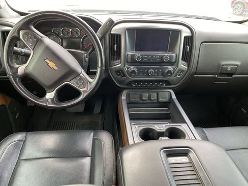 Used 2019 Chevrolet Silverado 2500 LTZ w/ Duramax Plus Package AWD/4WD image 9