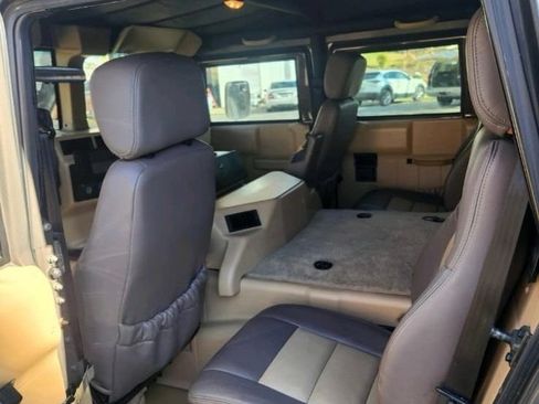 Used 1999 HUMMER H1 4-Door Open Top AWD/4WD image 11