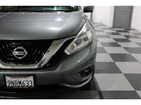 Used 2018 Nissan Murano Platinum w/ Cargo Package image 8