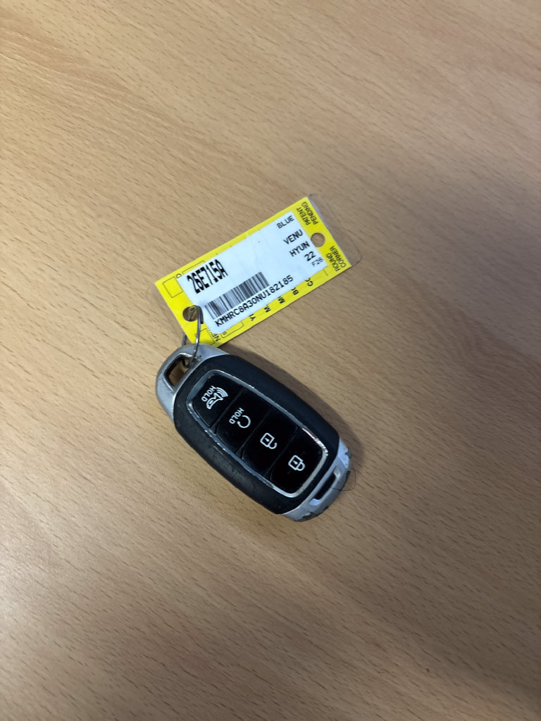 Used 2022 Hyundai Venue Limited FWD image 26
