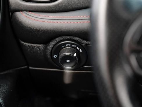 Used 2023 Dodge Durango GT image 28