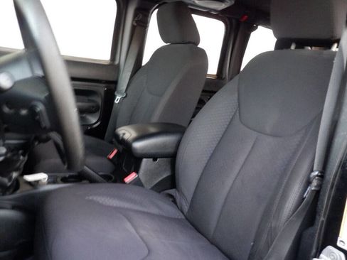 Used 2013 Jeep Wrangler Unlimited Sport w/ Trailer Tow Group image 19