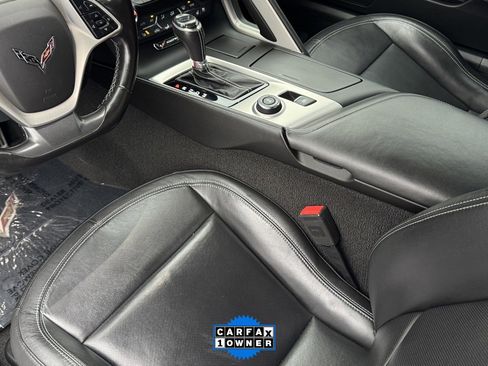 Used 2019 Chevrolet Corvette Stingray Coupe image 6