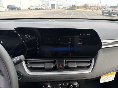 New 2026 Chevrolet TrailBlazer LT FWD image 16