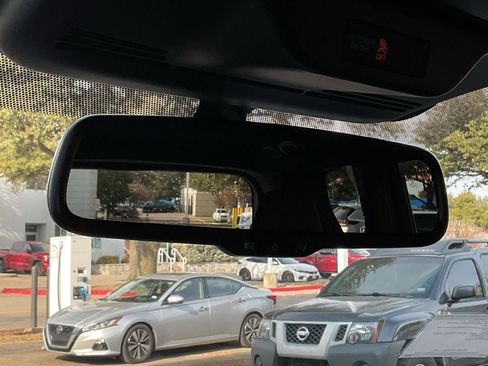 New 2026 Nissan Armada SL image 31