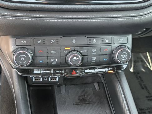 Used 2022 Dodge Durango SRT w/ Technology Group image 30