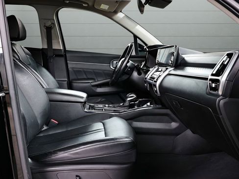 Used 2022 Kia Sorento SX image 59