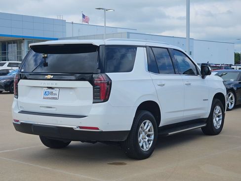 Used 2025 Chevrolet Tahoe LS RWD image 7