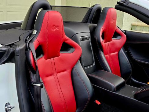 Used 2016 Jaguar F-TYPE R image 84