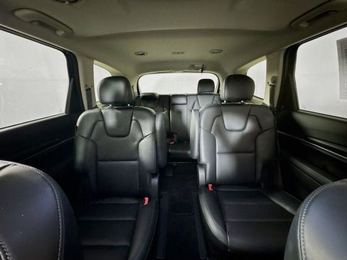 Certified 2024 Kia Telluride S w/ S Sunroof Package AWD/4WD image 36